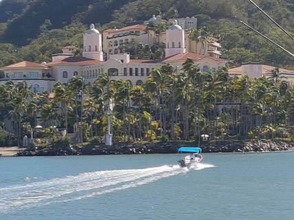 Hotel Grand Isla Navidad Resort - Eventos y Bodas en la Playa en Colima