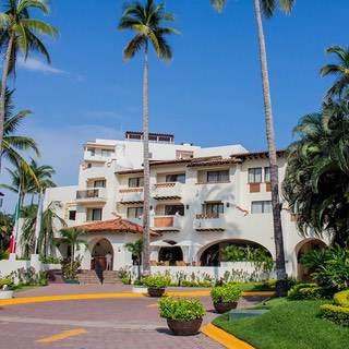 Plaza Pelicanos Grand Beach Resort - Eventos y Bodas en la Playa en Guadalajara - Jalisco