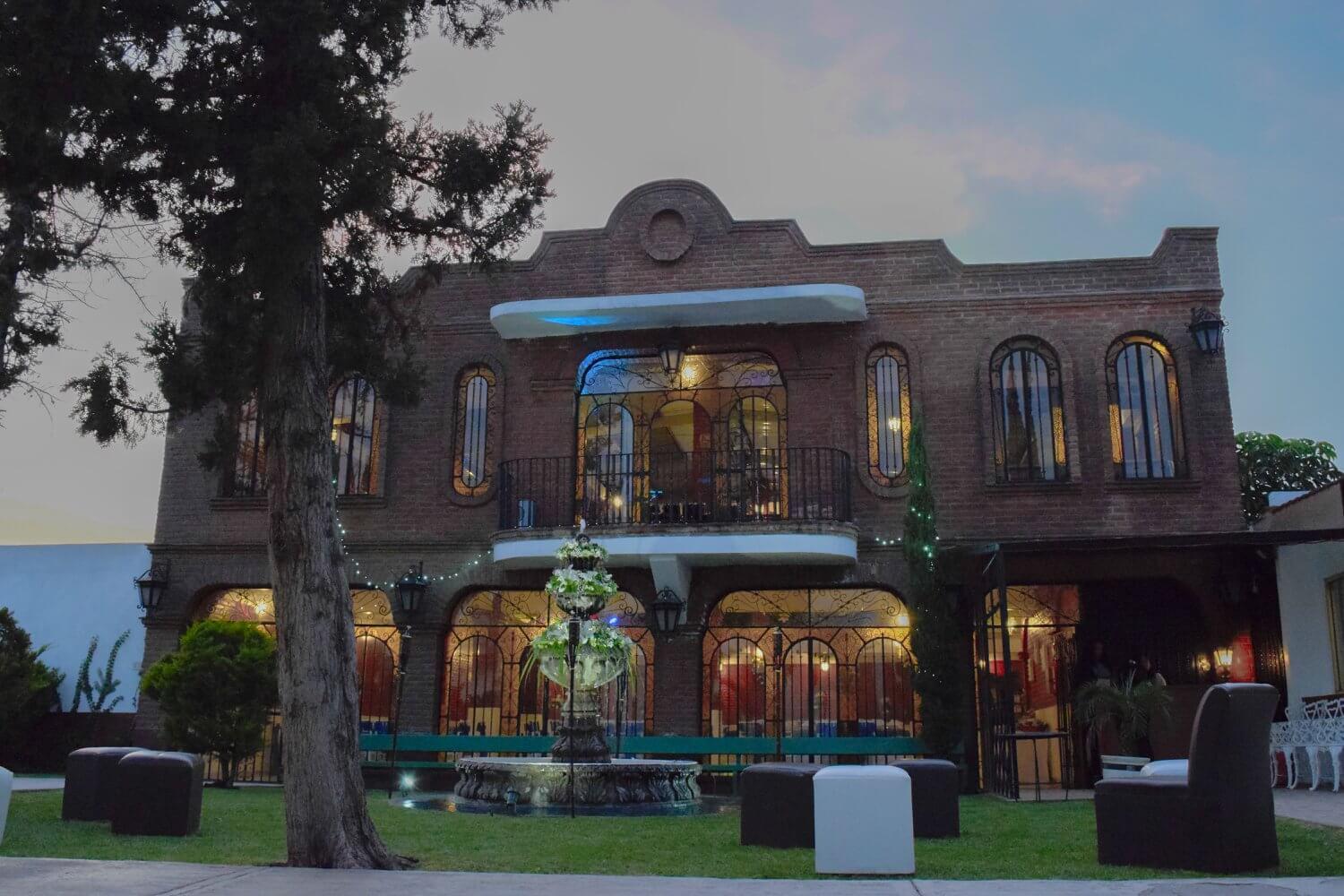 Salón y Jardín Los Pinos - Posadas en Ciudad de México