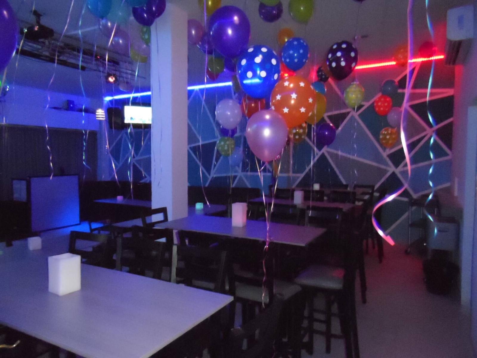 Reverza Party Salón & Karaoke, Salones de eventos en Guadalupe — foto 3