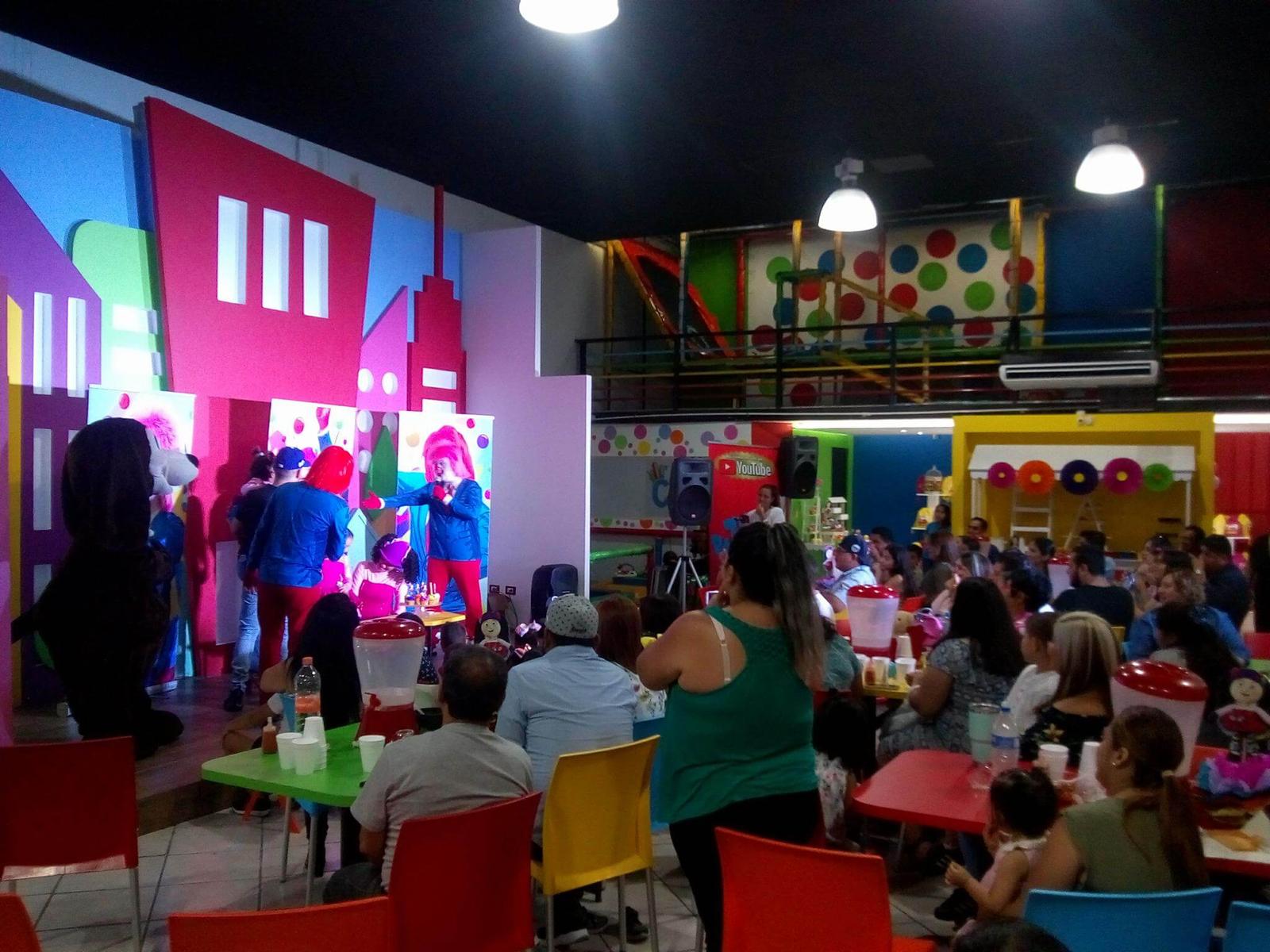 The City Salon, Salón de Fiestas Infantiles en San Nicolás de los Garza — foto 3