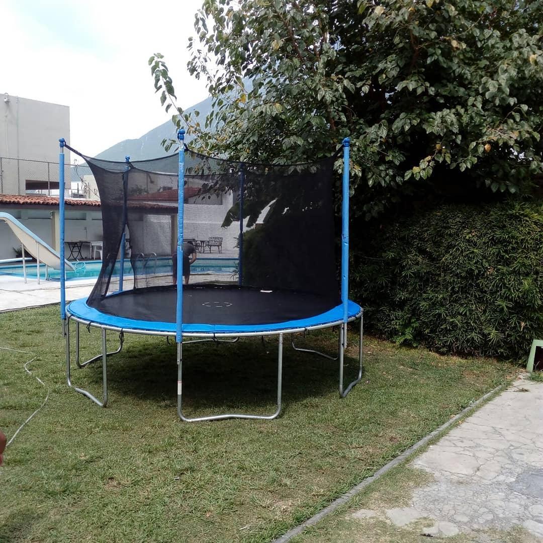 T-Rex, Renta de Inflables, brincolines y Juegos para Niños en Monterrey — foto 6