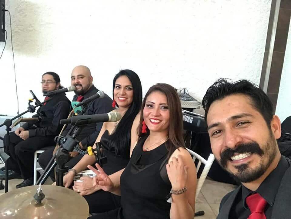 Grupo Barra Libre, Grupo versátil en San Luis Potosí — foto 2