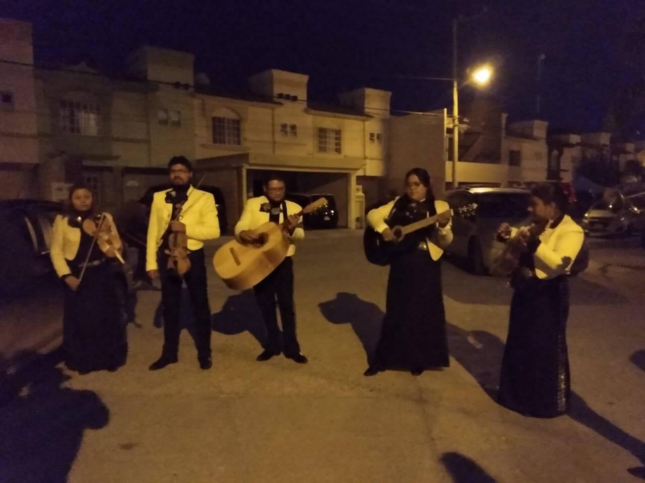 Mariachi Nuevo Imperio, Mariachi en San Luis Potosí — foto 5