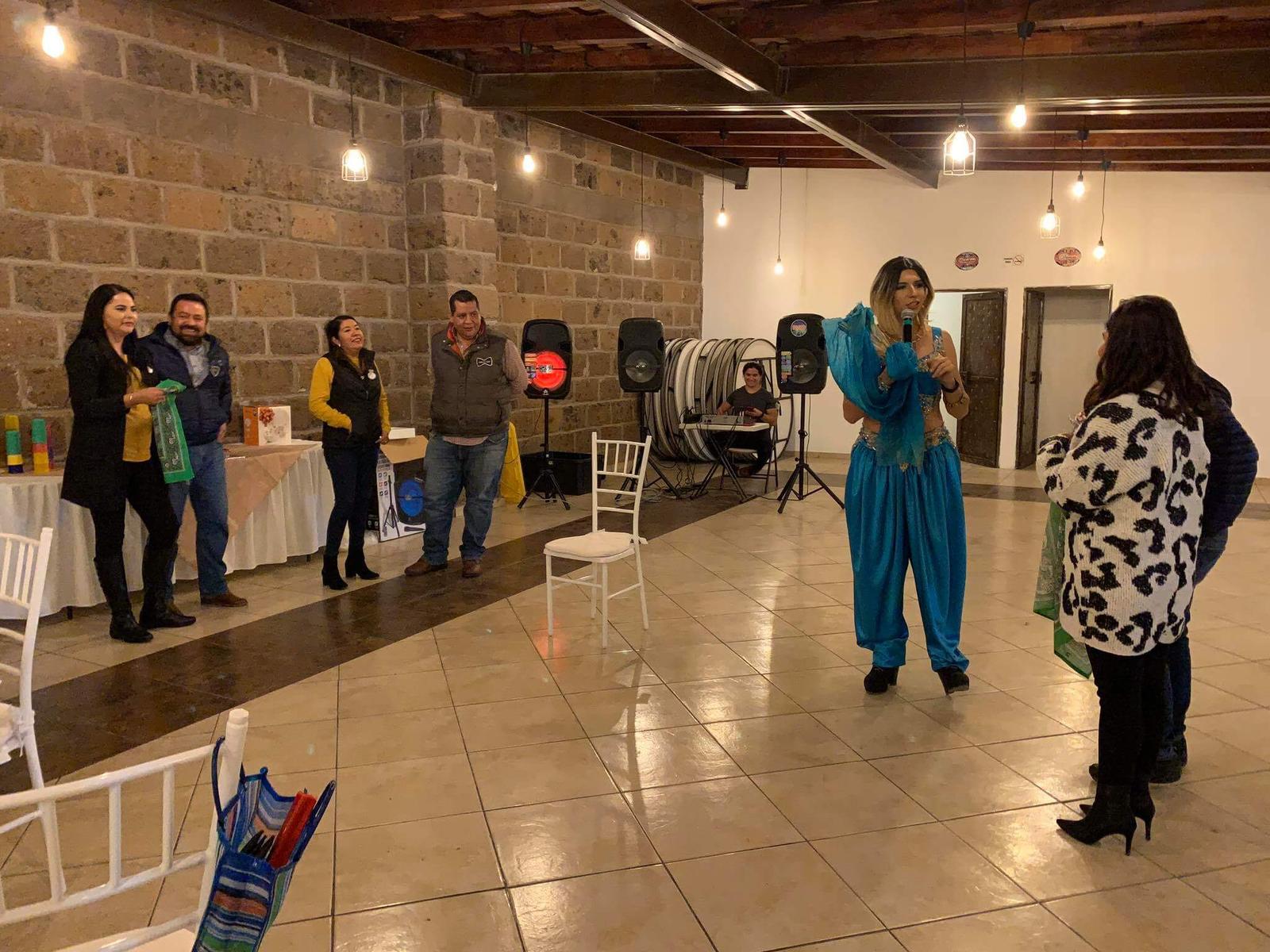 Las Princetzs, Comediante en San Luis Potosí — foto 4