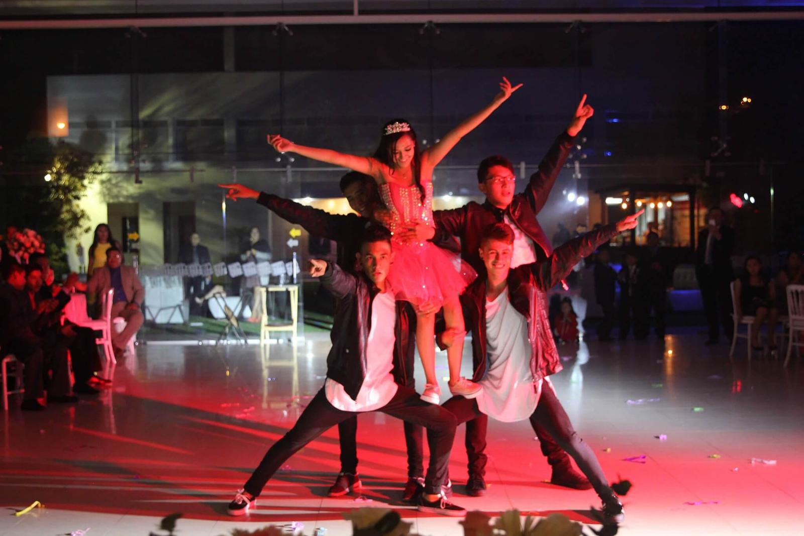 Luxury Boys Vals & Dance Co., Coreografia en San Luis Potosí — foto 5