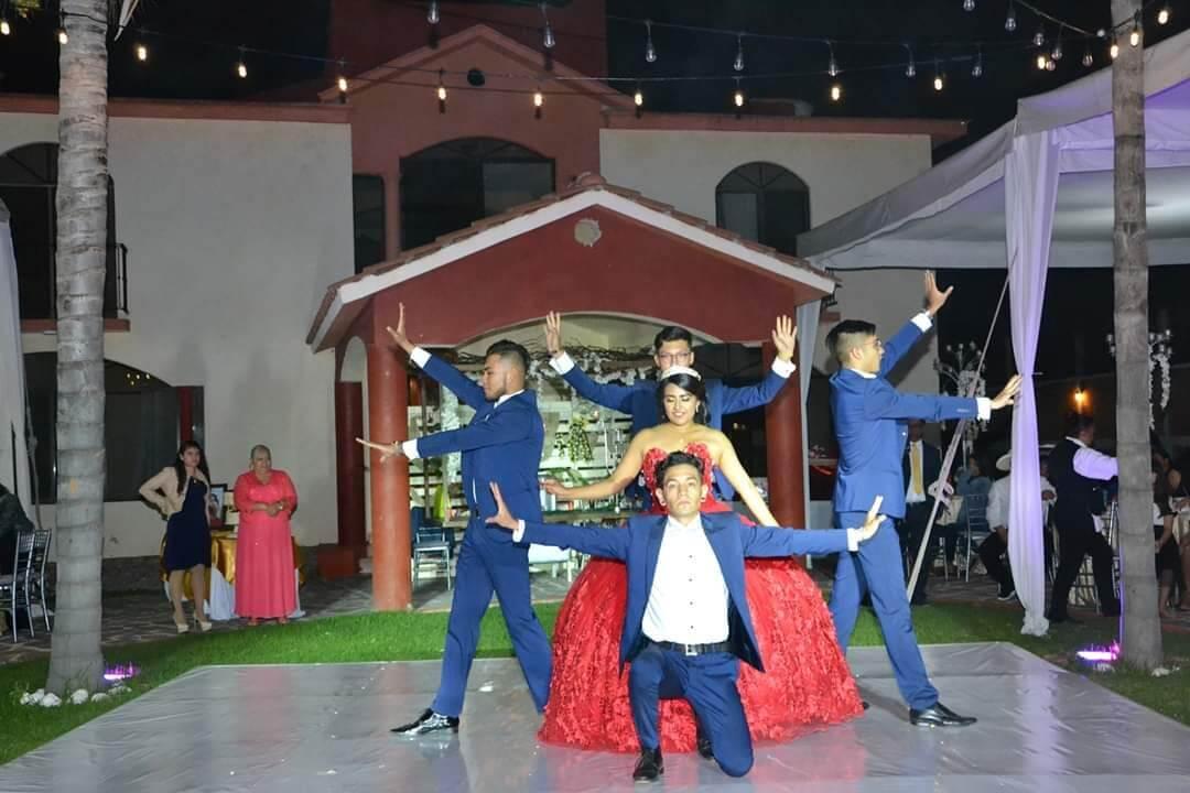 Luxury Boys Vals & Dance Co., Coreografia en San Luis Potosí — foto 6