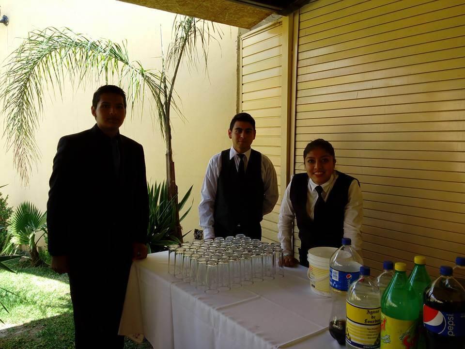 Servicio de Meseros Profesionales de San Luis, Meseros en Madero — foto 4