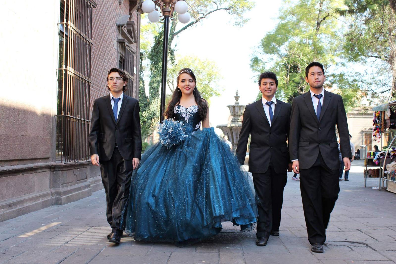Miss Quince SLP, Vestidos en San Luis Potosí — foto 3
