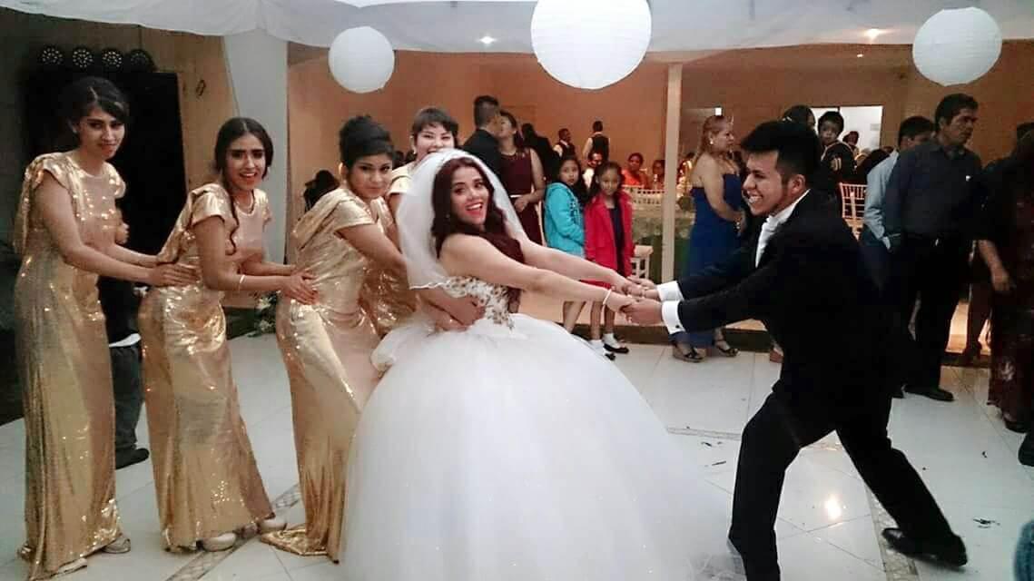 Arte y Diseño Nupcial, Vestidos en San Luis Potosí — foto 5
