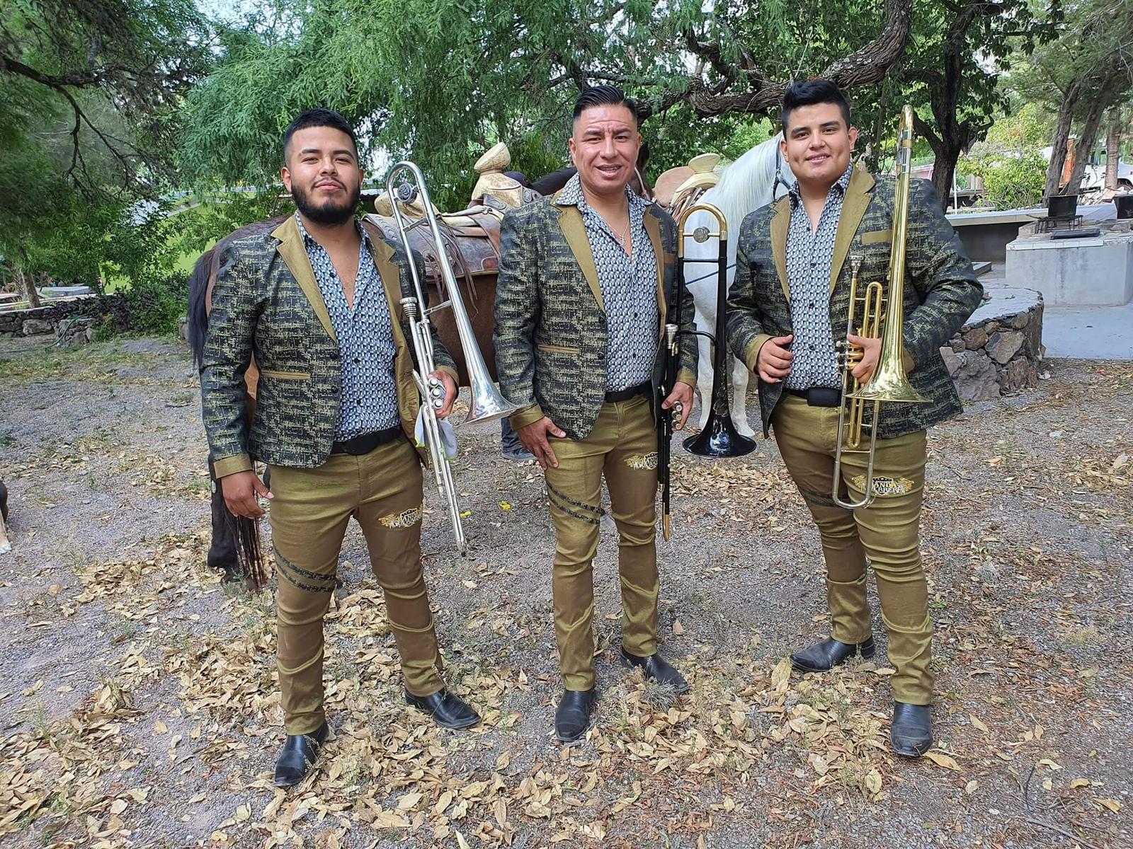 Trombones de la Imponente Banda Guerrera, Banda en San Luis Potosí — foto 5