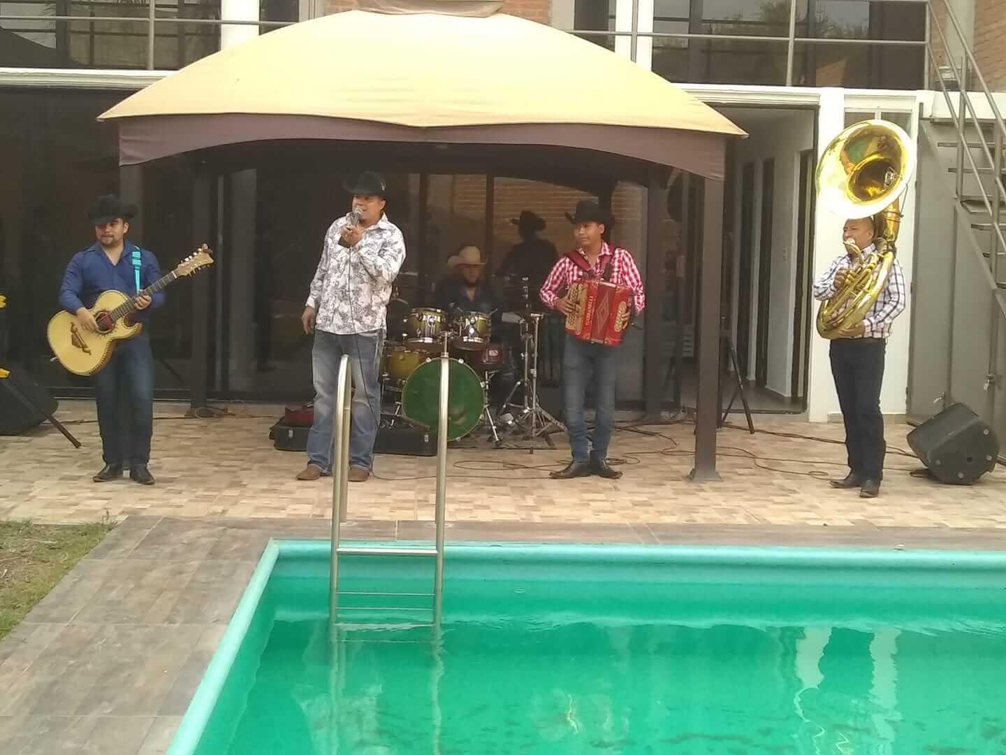 Armados Norteño Banda, Banda en San Luis Potosí — foto 5