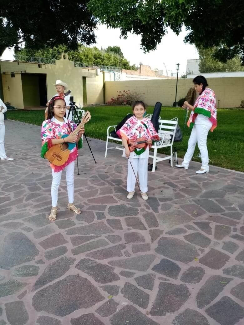 Trío Solecito Huasteco, Trio en San Luis Potosí — foto 5