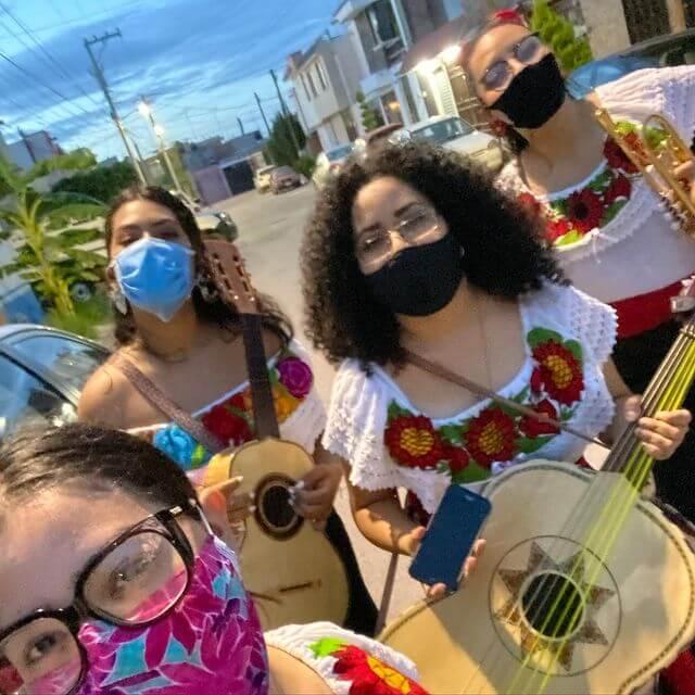 Marichi Femenil Divino Rebozo, Mariachi en San Luis Potosí — foto 4