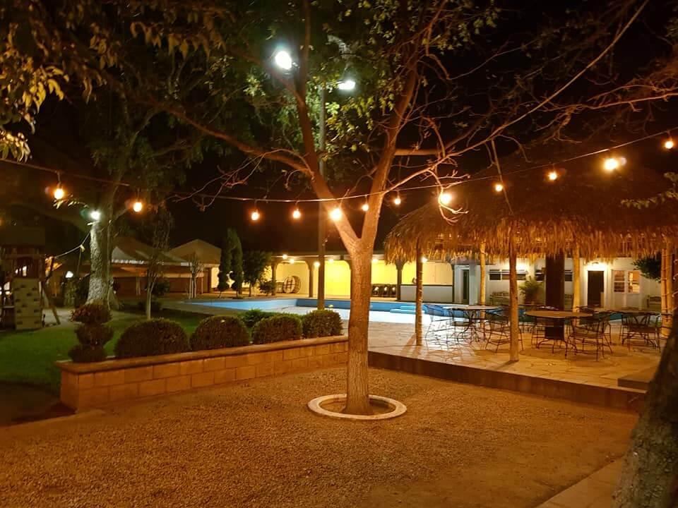 Balneario Los Pajaritos, Jardines de Eventos en Soledad de Graciano Sánchez — foto 2