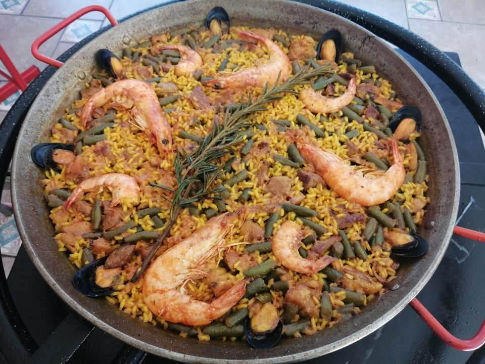 Comida Española, Las Mejores Paellas en Che Que Bo, Banquetes en San Luis Potosí — foto 2
