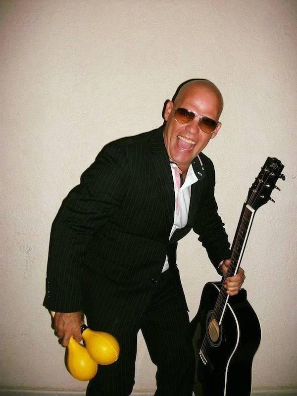 Manny Cruz, Grupo versátil en Santiago de Querétaro — foto 3