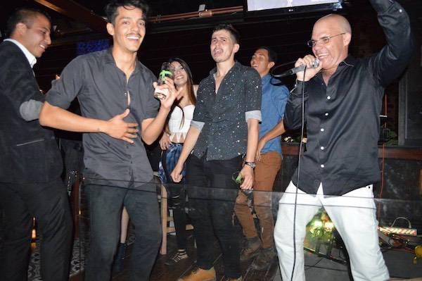 Manny Cruz, Grupo versátil en Santiago de Querétaro — foto 4
