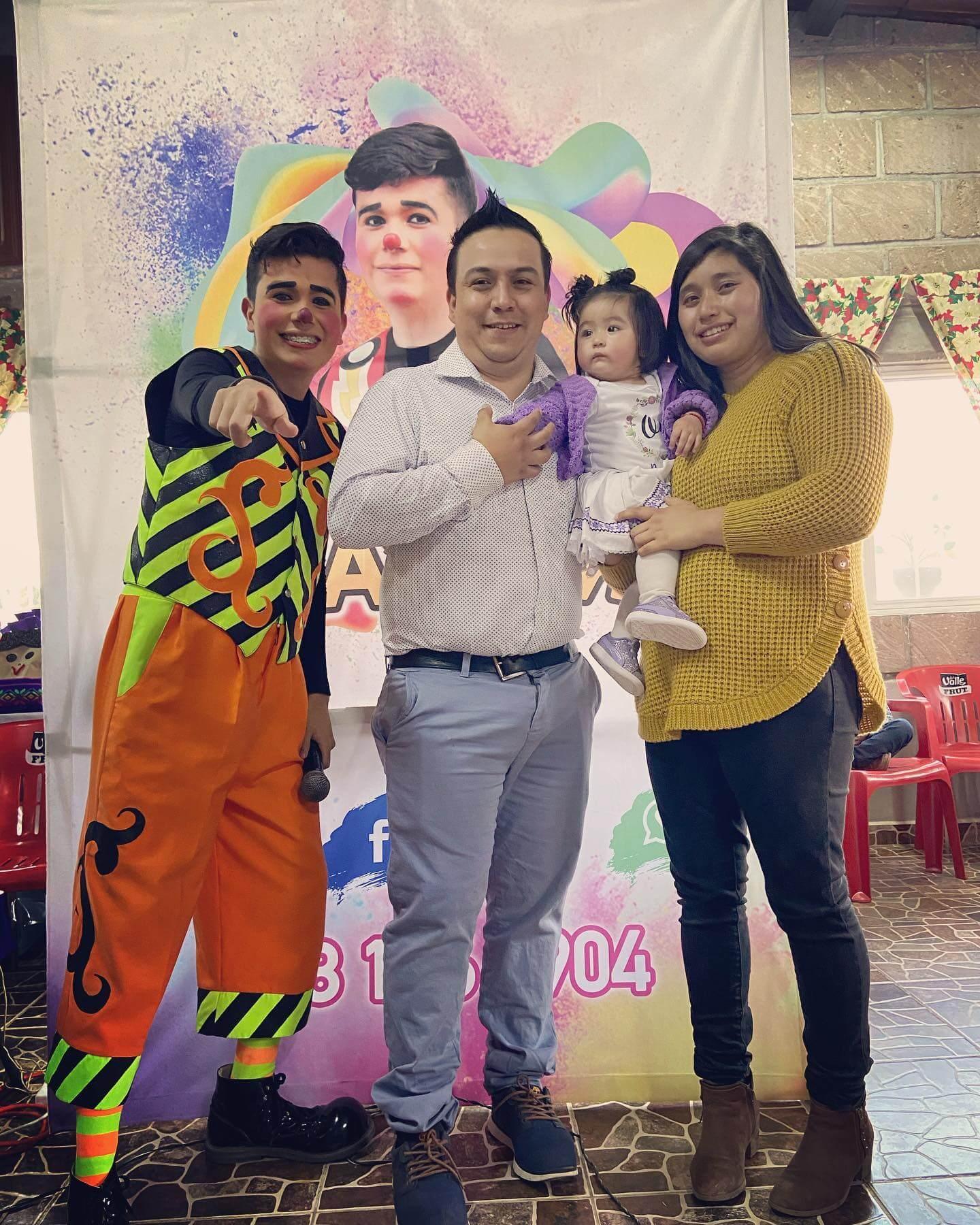 Payaso Crayolín, Animación en Huimilpan — foto 4