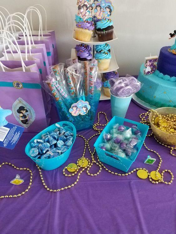 5, La mesa de dulces estilo aladin