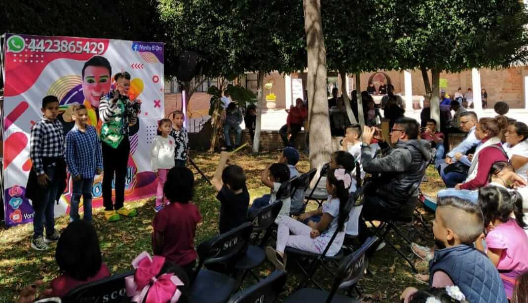 Yorshy Brouuu, Animación en Santiago de Querétaro — foto 2