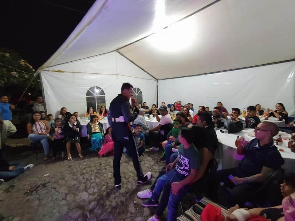 Yorshy Brouuu, Animación en Santiago de Querétaro — foto 3