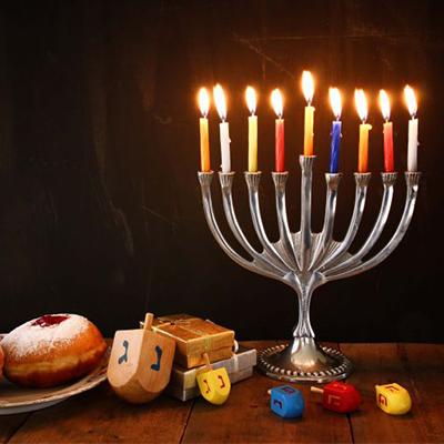 Hanukkah, La fiesta mas grande del año para los judíos.