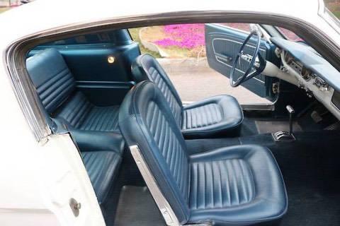 Renta de Carros RT - Carro para novios o 15s en todo México