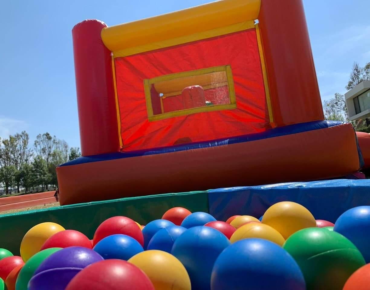 Confetti Fiestas Querétaro - Juegos de feria en todo México