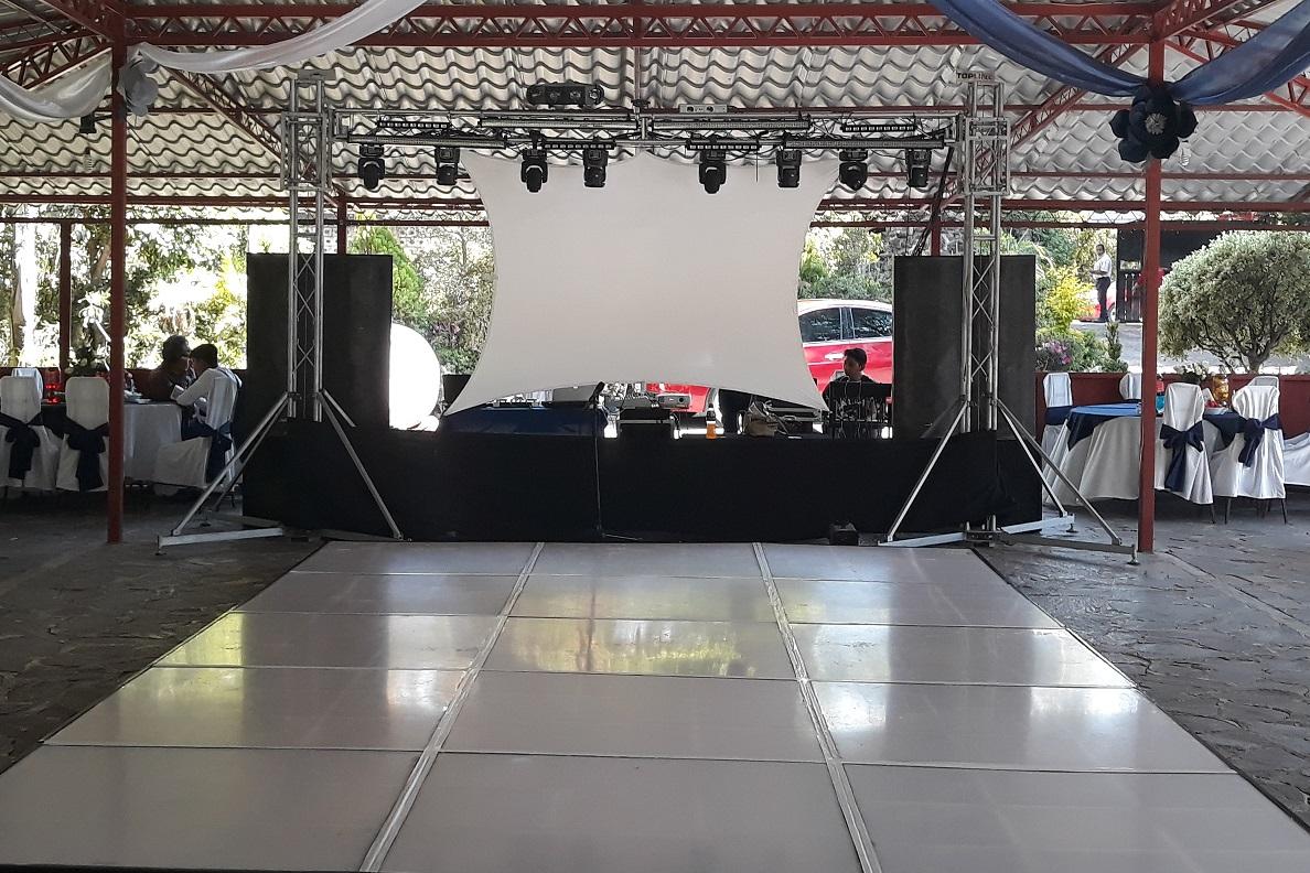 Logotipo de Daniel Dj en Querétaro