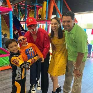 Duglin y Tito Show - Animación en todo México