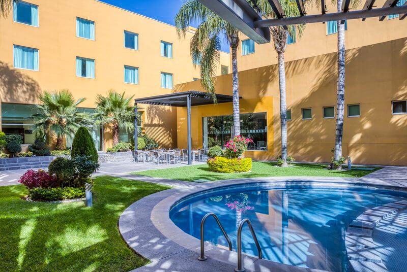 Hotel Fiesta Inn San Luis Potosí Oriente - Bautizo en San Luis Potosí
