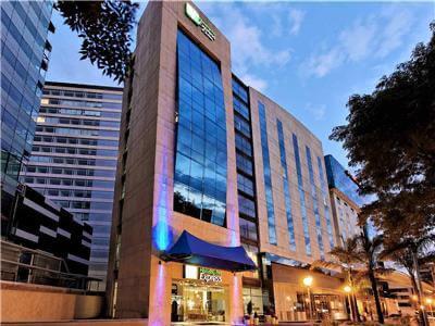 Hotel Holiday Inn Express World Trade Center - Estacionamiento en Ciudad de México