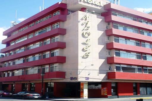 Hotel Nápoles - Estacionamiento en San Luis Potosí