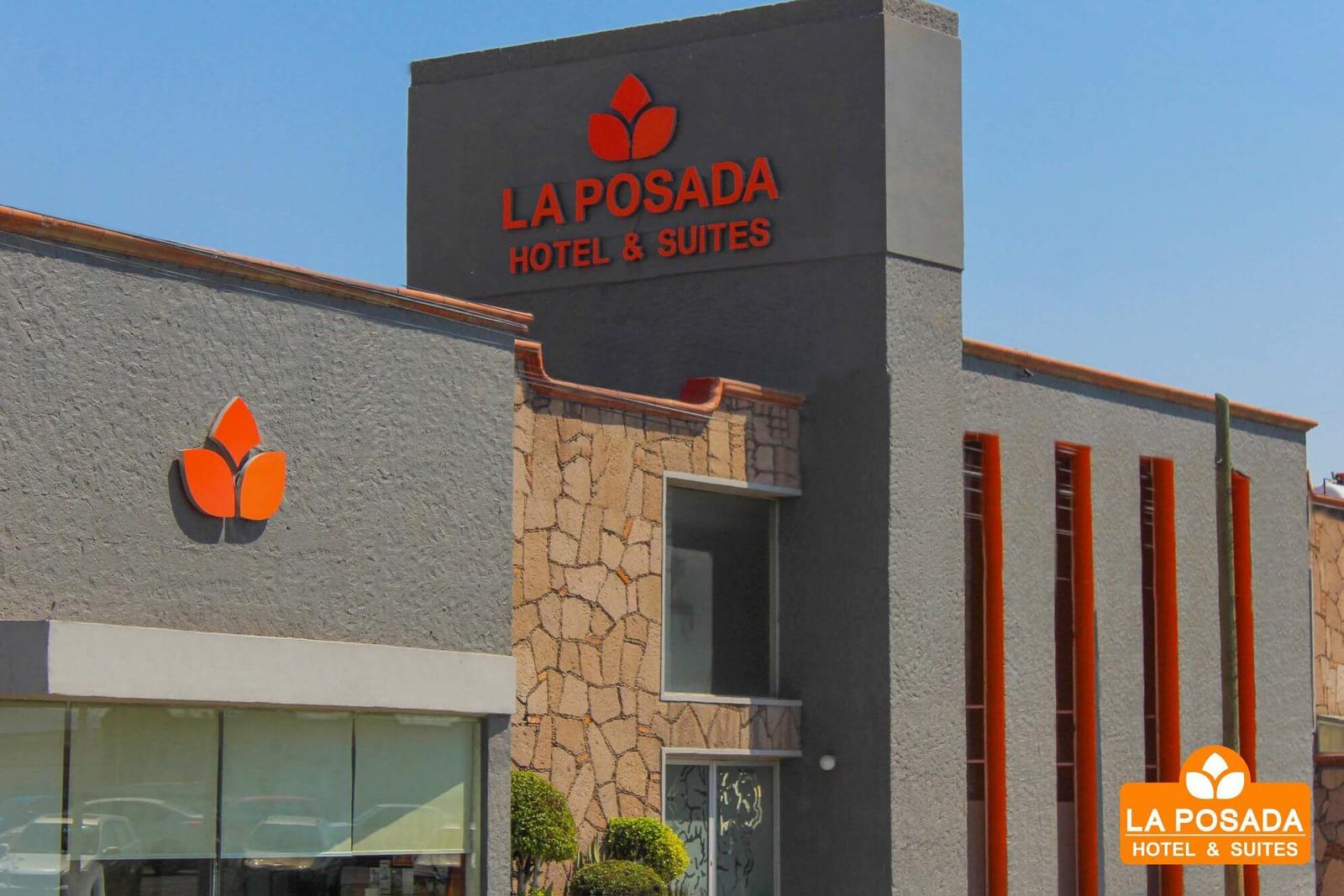 La Posada Hotel y Suites - Estacionamiento en todo México