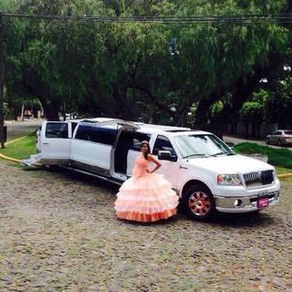 Limousine Queretaro C & O - Carro para novios o 15s en todo México