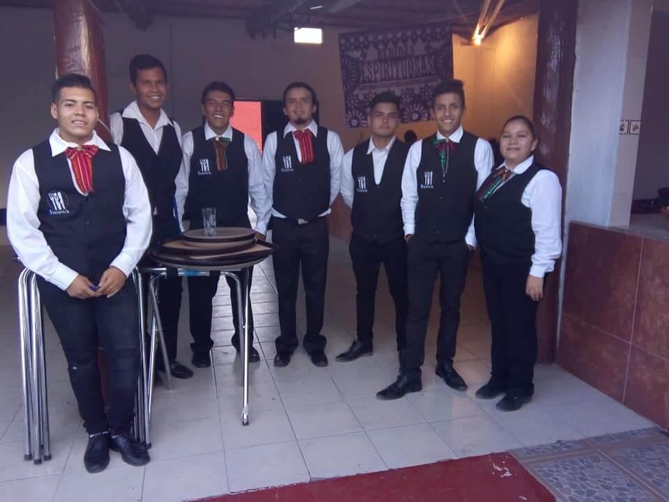Meseros VIP SLP - Meseros en todo México