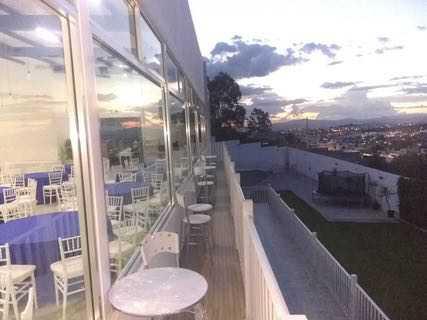 Salón Terraza Sur - Estacionamiento en todo México