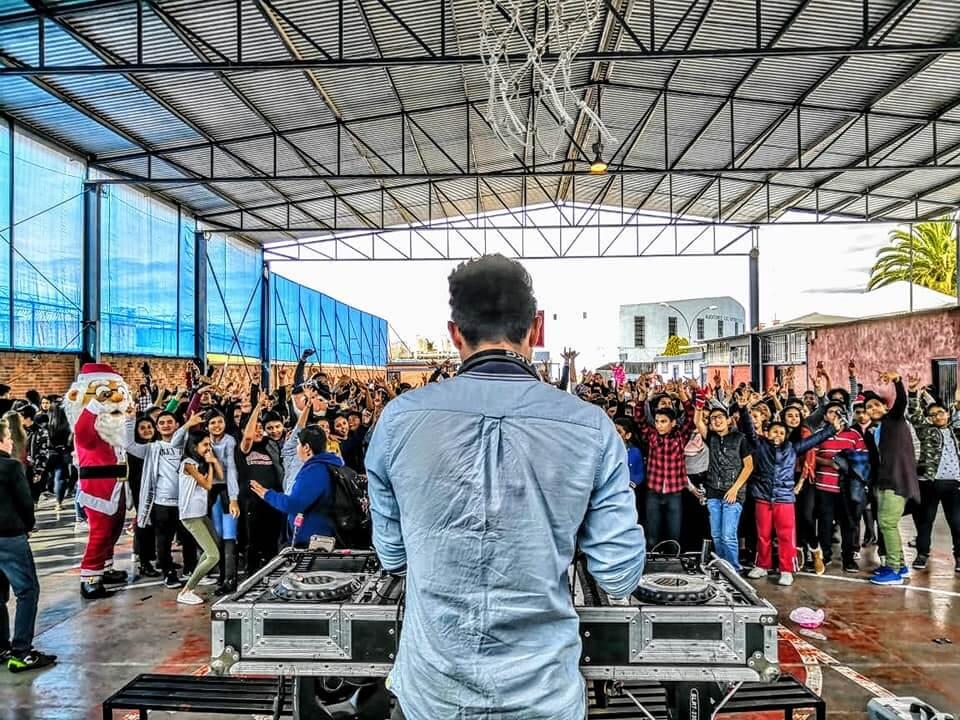 Sonido Amos De La Noche - DJ en todo México