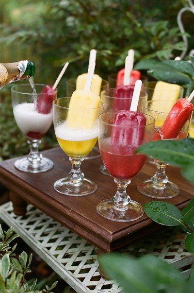 Unas paletas de nieve con un toque de vino espumoso.